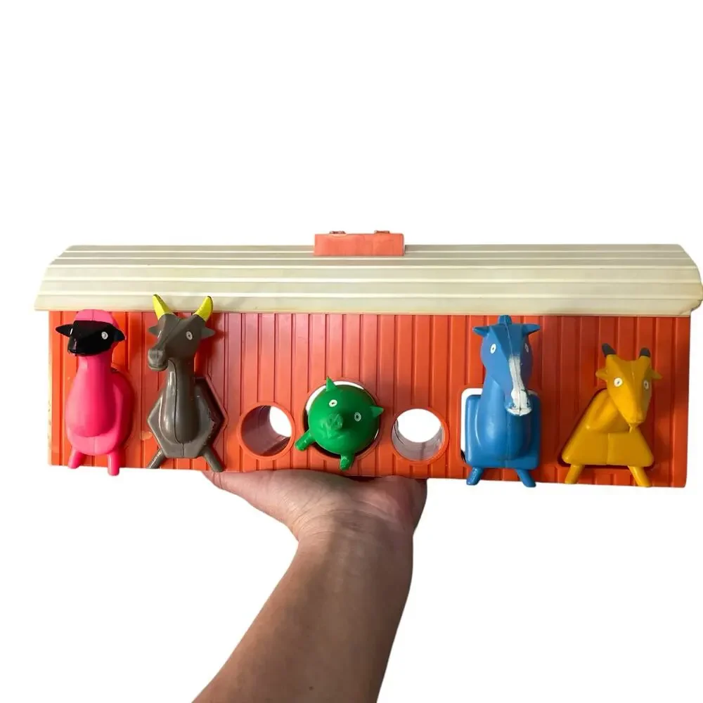 Vintage 1960s Lakeside Toys Barn Farm Animals Shapes Color HTF Geometric FLAW